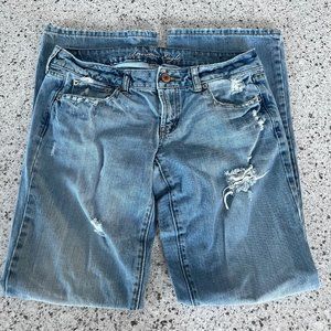American Eagle Favorite Boyfriend jeans
